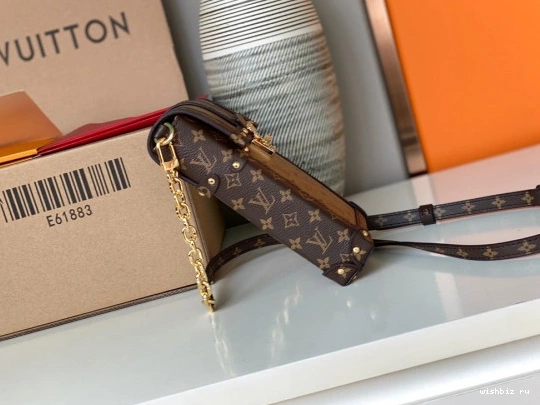 WIS TRUNK LOUIS VERTICAL POCHETTE VUITTON 0720